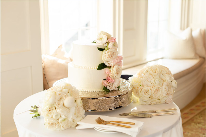 A beautiful Wedding cake