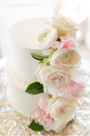 A beautiful wedding cake from a wedding at The OceanCliff Hotel in Newport.